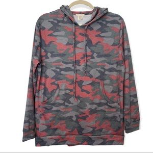 Yelete | Coral Camo Lightweight Hoodie | Small